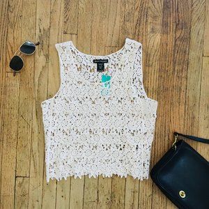 Knitted Flower Tank